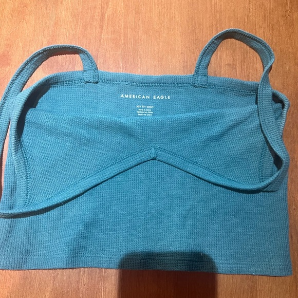 Turquoise American eagle tank - Picture 4 of 5